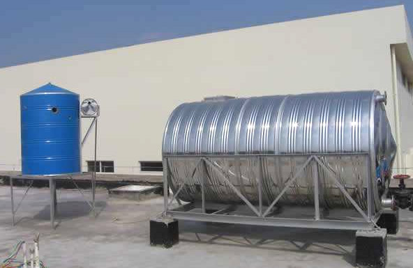 圓柱形不銹鋼水箱安裝焊接